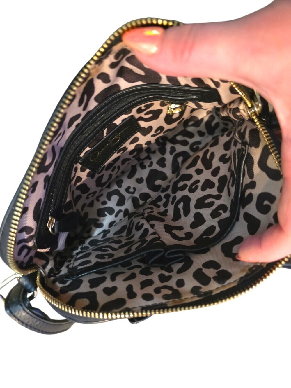 Jessica Simpson Black Faux Leather Crossbody Camera Bag Bow Leopard Lining - Picture 5 of 10